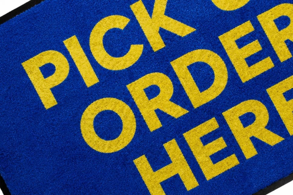 Essential Logo Message Mat alternate detail