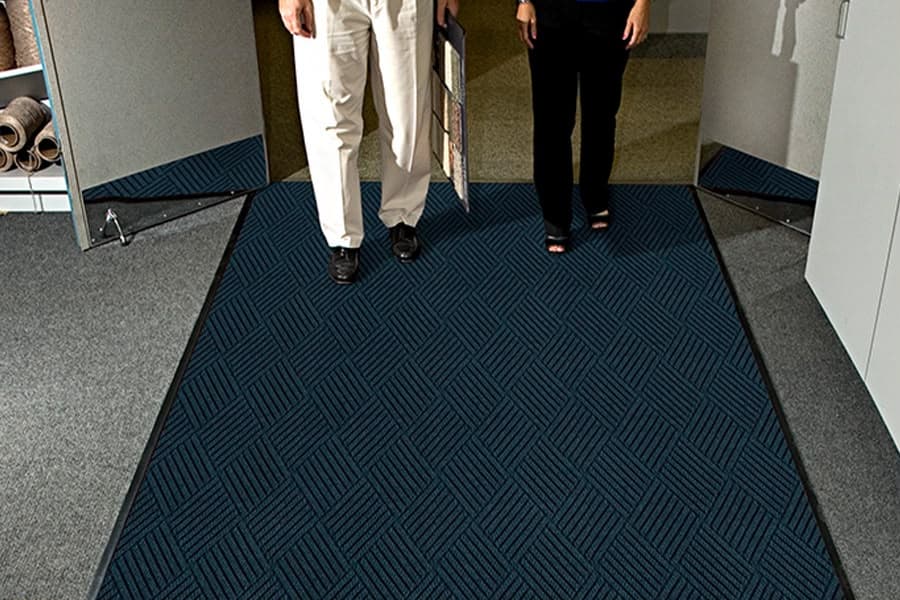 Plain non-logo commercial mats in multiple colors